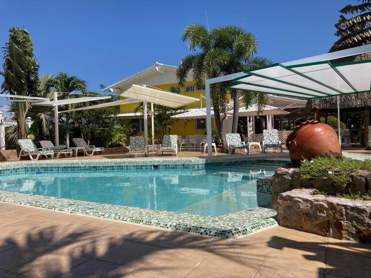 Hotel Casa Amarilla Et Restaurant Пунта Чаме Екстериор снимка
